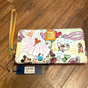 NWT Dooney & Bourke wallet